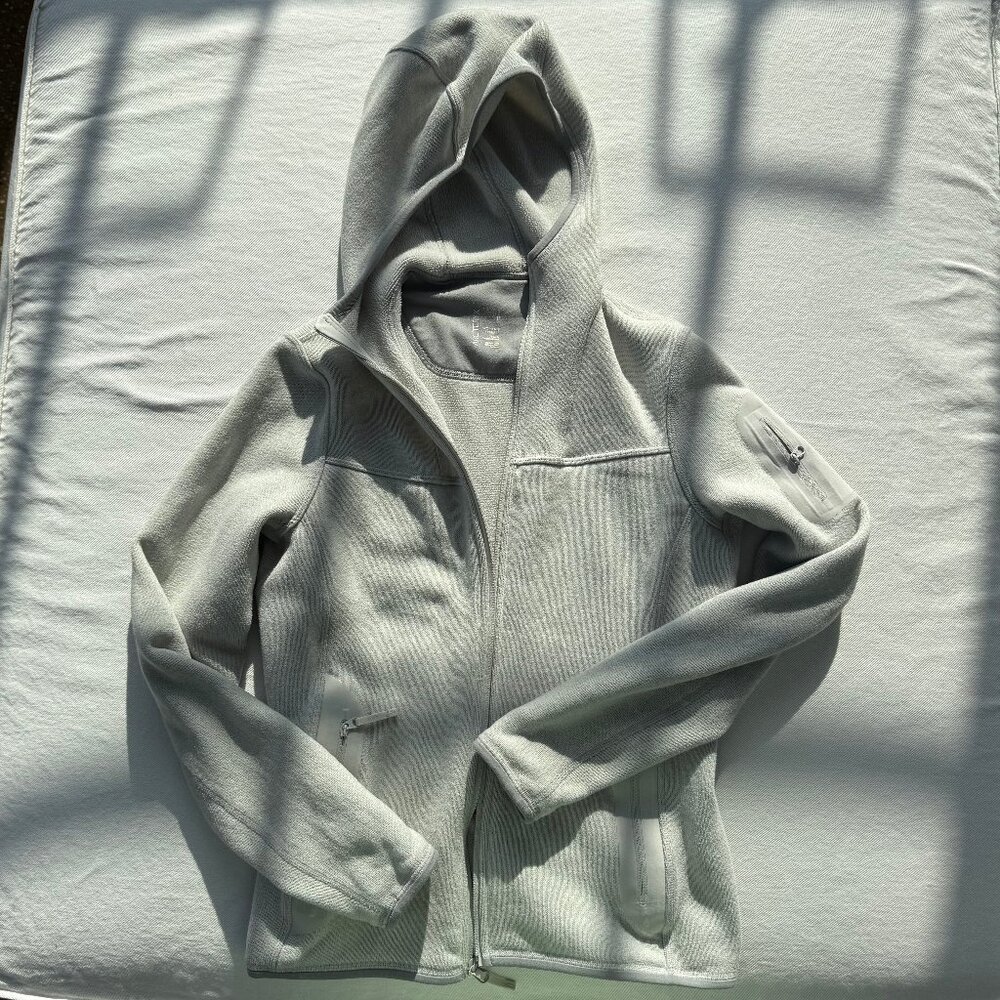 Arc'teryx Light Grey Zip Hoodie Fleece Jacket - Small